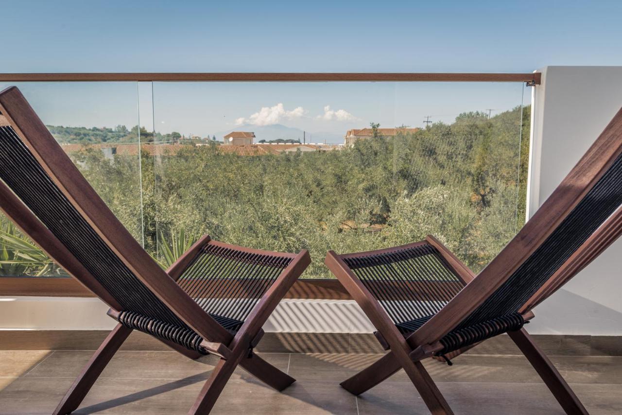 Isola Concept Aparthotel Ciliví Kültér fotó