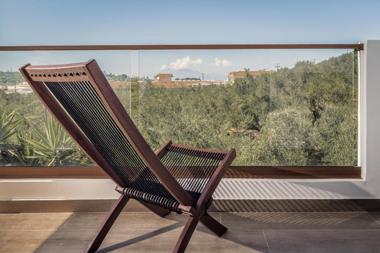 Isola Concept Aparthotel Ciliví Kültér fotó