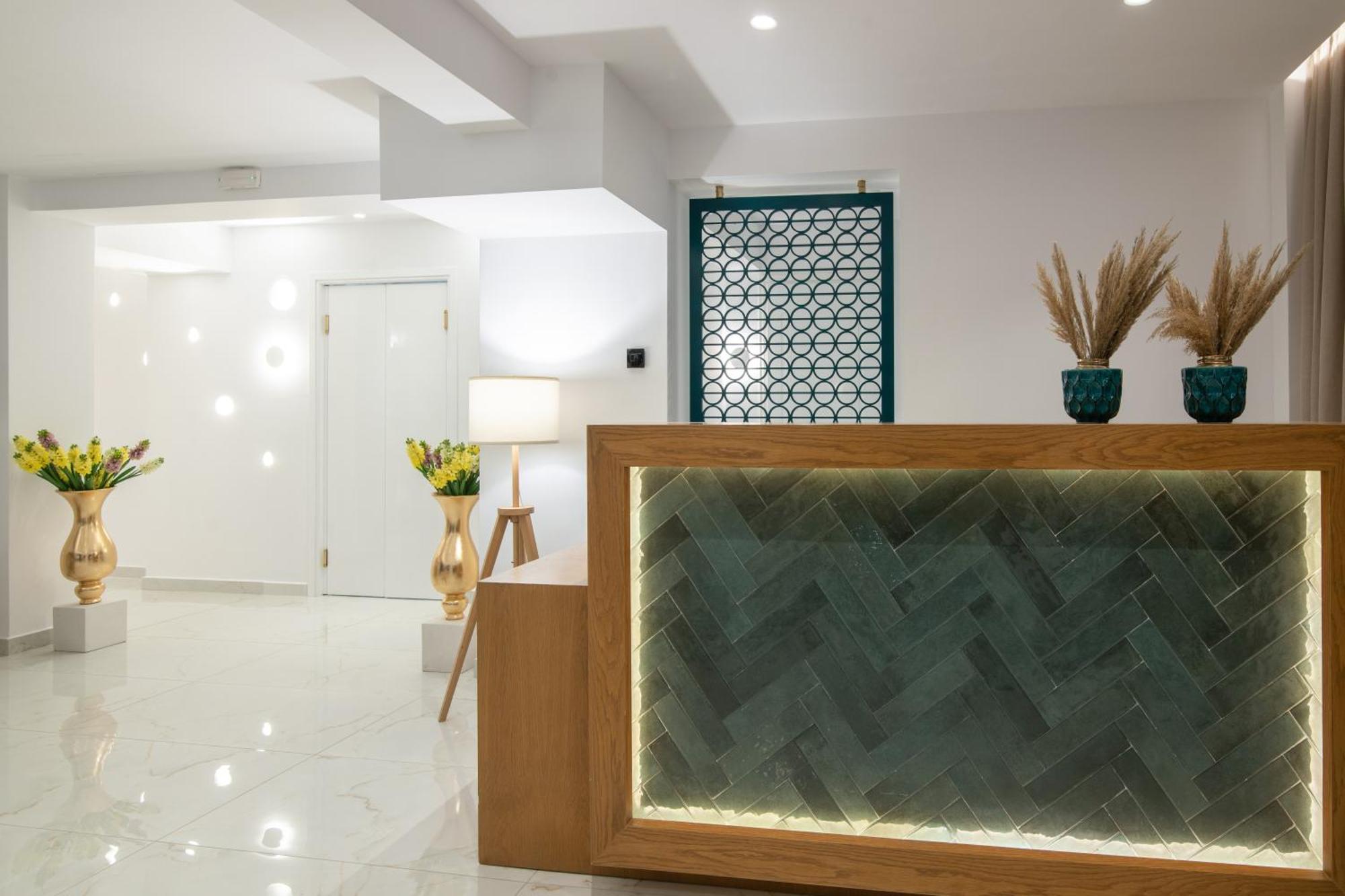 Isola Concept Aparthotel Ciliví Kültér fotó