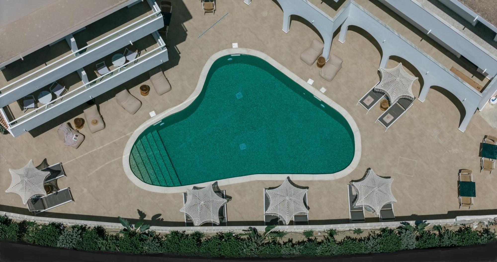 Isola Concept Aparthotel Ciliví Kültér fotó