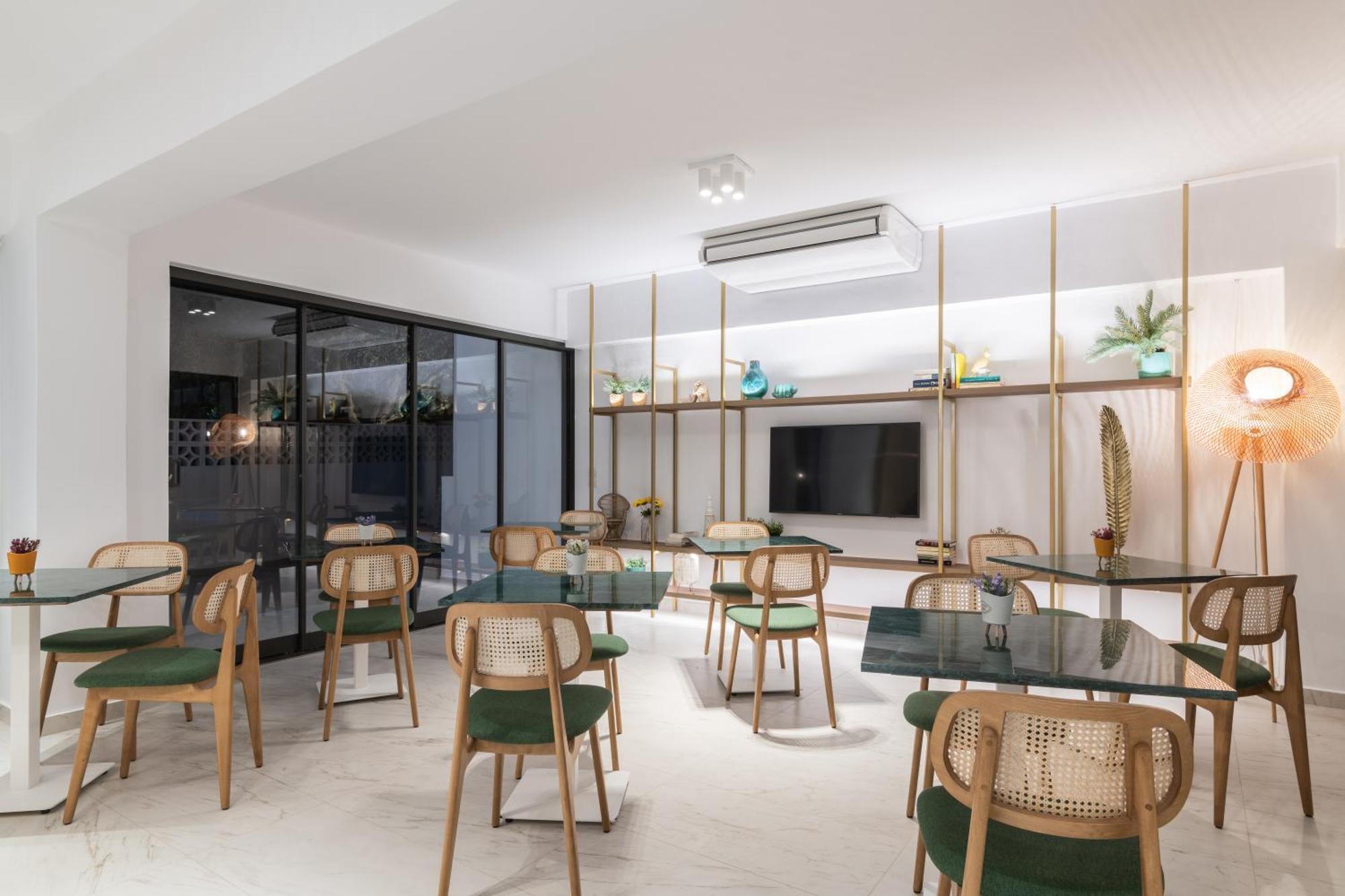 Isola Concept Aparthotel Ciliví Kültér fotó